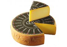 Сыр швейцарский Ле Пойя~6кг