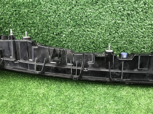 Фонарь крышки багажника Geely Okavango (2023-н.в.)