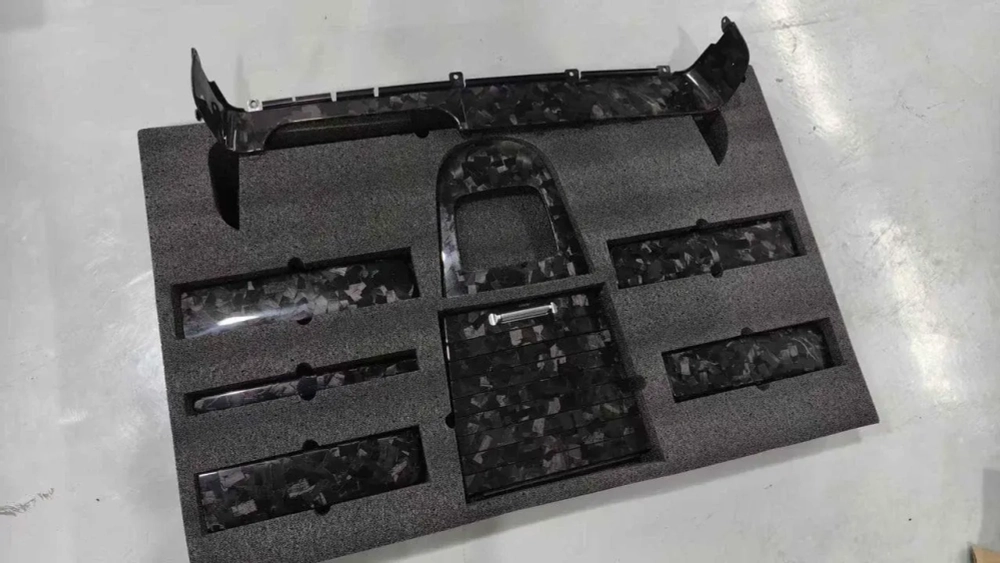 Комплект для интерьера из кованого карбона для Mercedes-Benz G-Class 2024+ W465 G63 G500 G350 G580