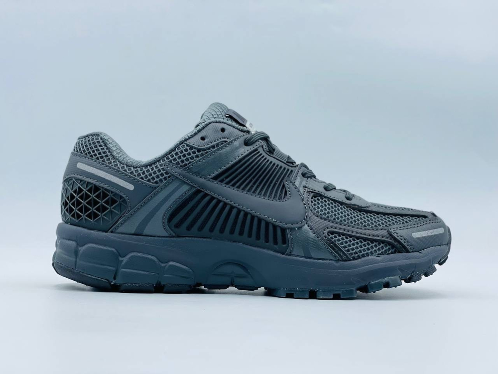 Кроссовки мужские Nike Air Zoom Vomero 5 Cobblestone