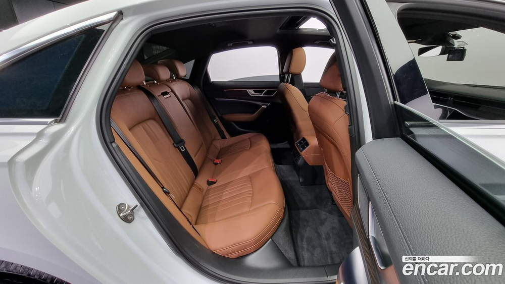 Audi A6 (C8) 45 TFSI Quattro Premium (12.2019)