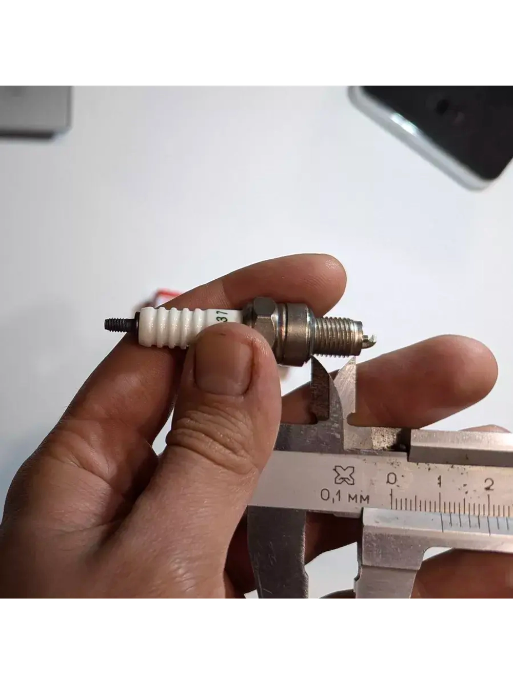 Свеча зажигания A7TC TAPA двигатели 50-160см3
