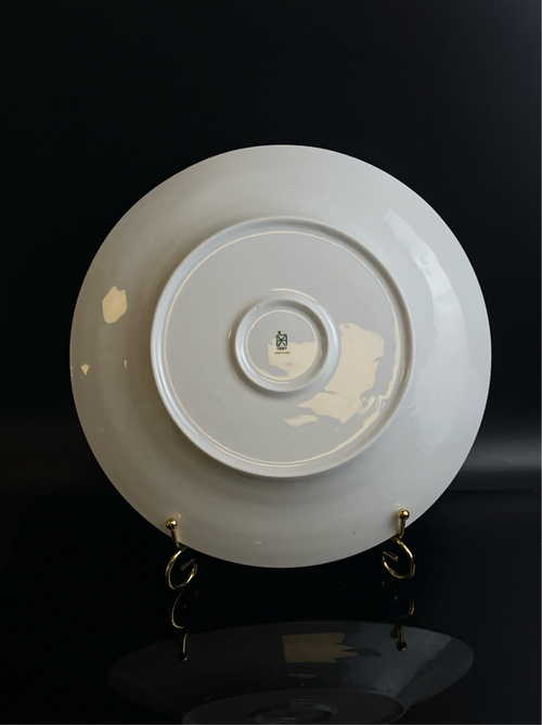Тарелка большая круглая фарфоровая клеймо Graf Von Henneberg Porzellan, 1777 Jlmenau, Германия, роспись цветы, золочение, винтаж 1973-1977 гг