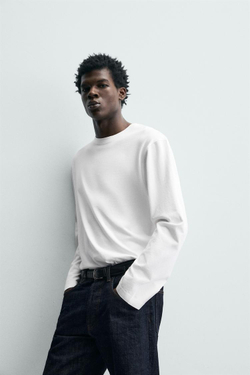ZARA ФУТБОЛКА С ДЛИННЫМИ РУКАВАМИ КЛАССИЧЕСКОГО КРОЯ, БЕЛЫЙ