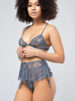 Ажурный комплект: лиф и пояс-юбочка