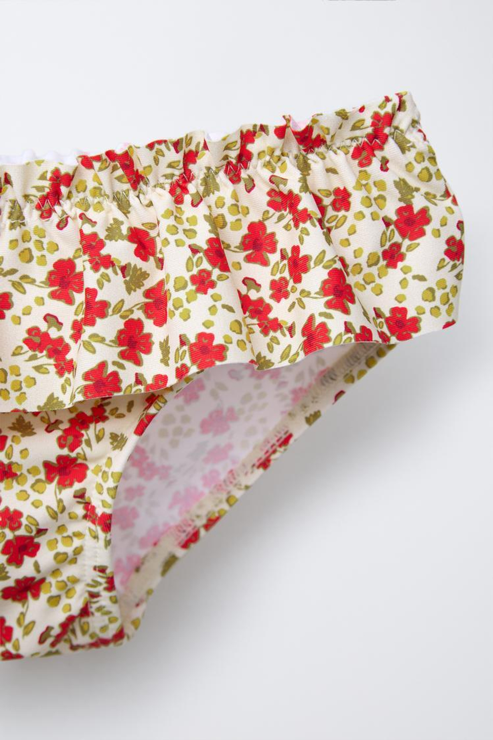 ZARA ПЛАВКИ БИКИНИ С ЦВЕТОЧНЫМ ПРИНТОМ, КРАСНЫЙ