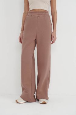 Утепленные брюки клеш цвета молочный шоколад