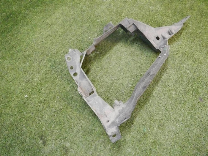 Кронштейн насадки глушителя BMW X5 G05 (18-23)