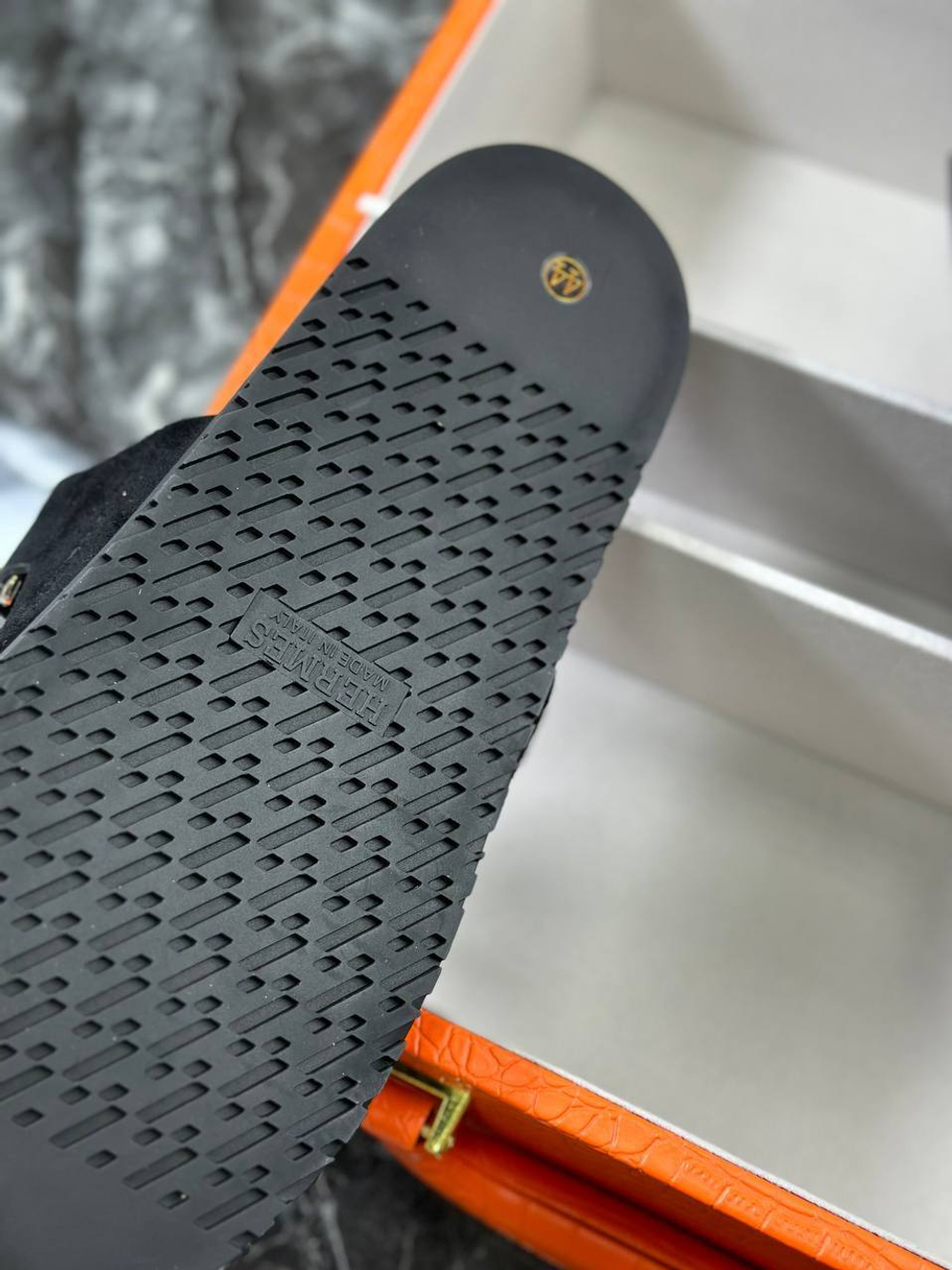 Шлепанцы Hermes