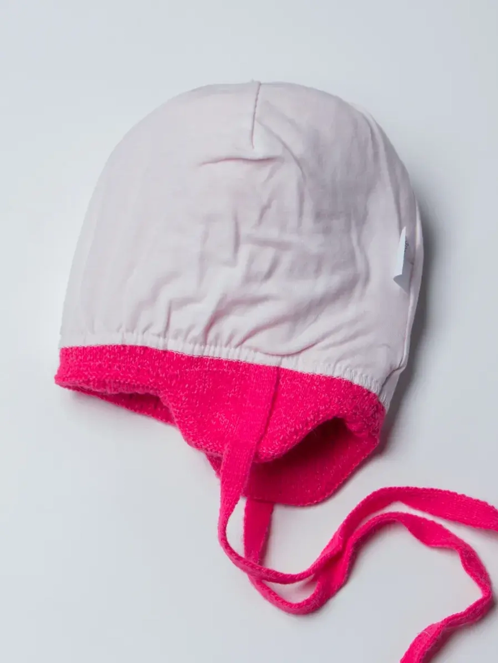 Шапка для девочки на осень