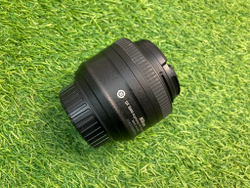 Nikon 35mm 1.8G AF-S DX Nikkor