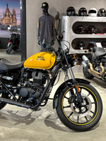 Royal Enfield Meteor 350 Fireball Yellow
