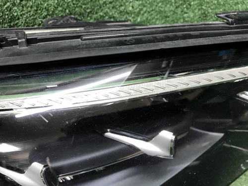 Фара правая Mercedes E W213 (2020-2023) LED