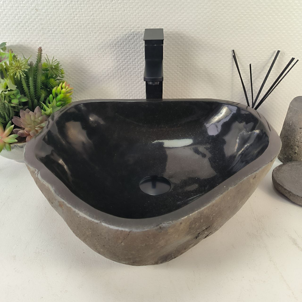 Раковина из речного камня RS-65251 46*42*15 0856