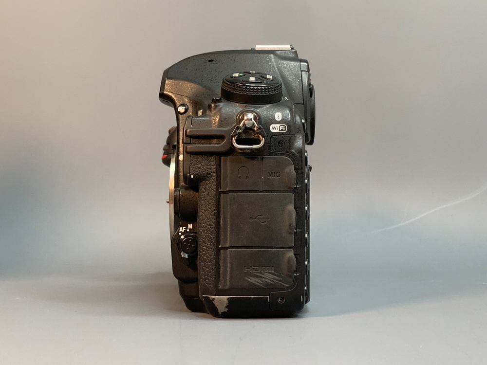 Nikon D850 21.975 кадров