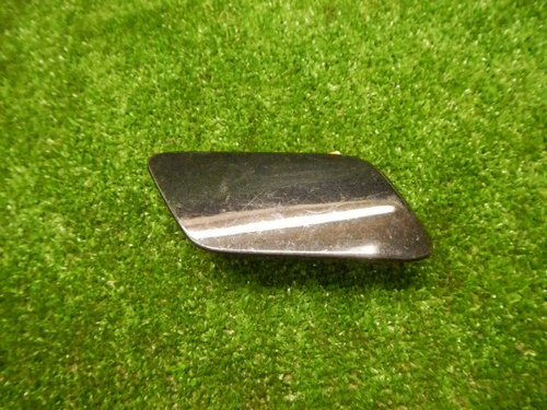 Крышка форсунки правая Audi Q7 2 (2015-2019)