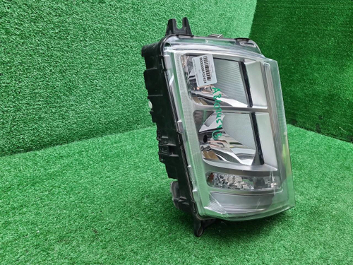 Фара правая Volvo FH 4 (2013-н.в.) галоген