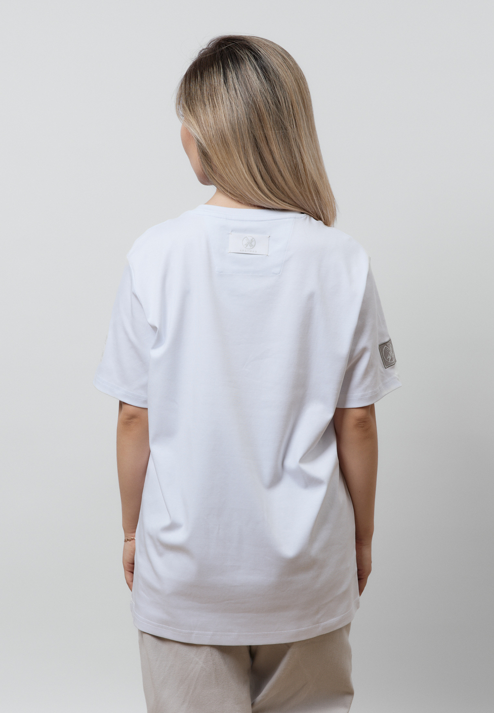 Футболка QYZ ZHINEK WHITE