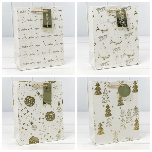 
          Пакет подарочный 18 х 23 х 10 см Набор 4 шт "Новый год" с тиснением (Белый)