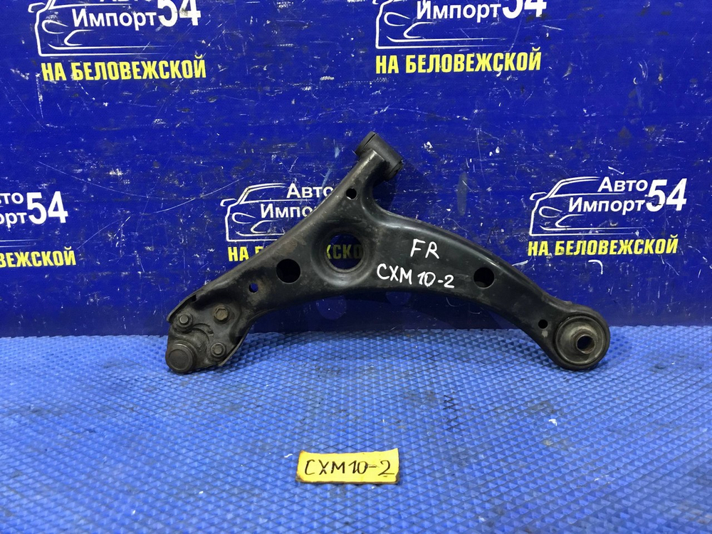 Рычаг передний правый TOYOTA IPSUM 1997