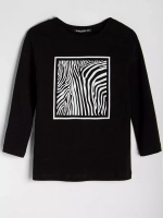 Черный лонгслив рукав три четверти