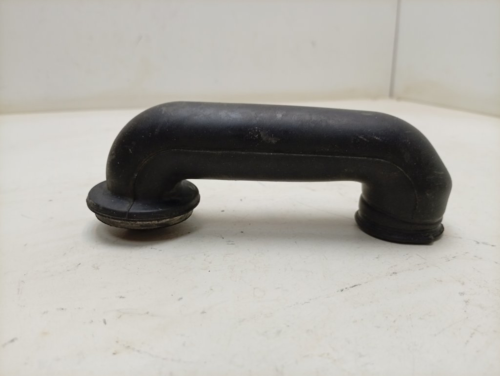 WDN2067WF кт37 Патрубок слива конденсата для стиральной машины Indesit 14400004801 б/у