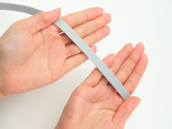 Резинка бретелечная 10 мм матовая светло-серая