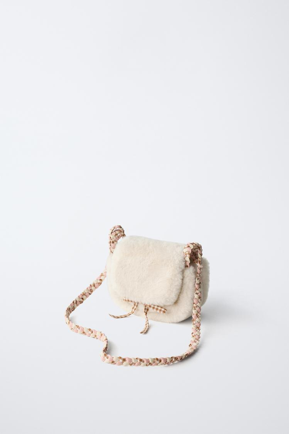 ZARA СУМКА ИЗ ИСКУССТВЕННОГО МЕХА, ЭКРЮ