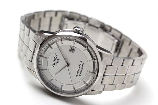 Наручные часы Tissot Luxury Powermatic C.O.S.C. T086.408.11.031.00