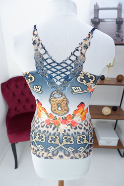 Топ с принтом из вискозы 42 размер