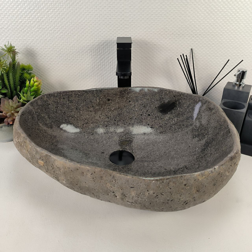 Раковина из речного камня RS-64915 56*44*15 0862