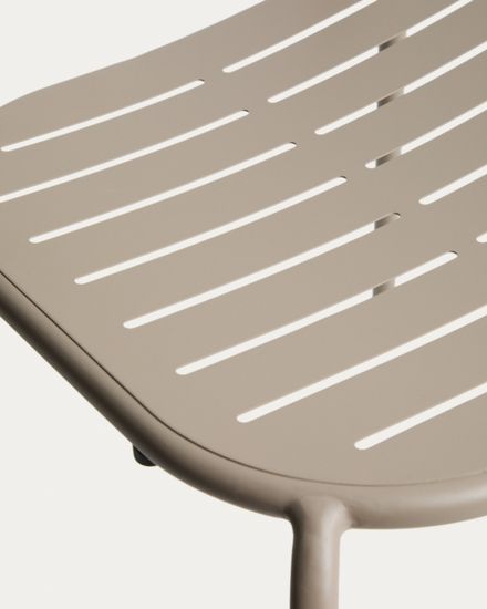 Уличный стул Brai из оцинкованной стали бежевого цвета