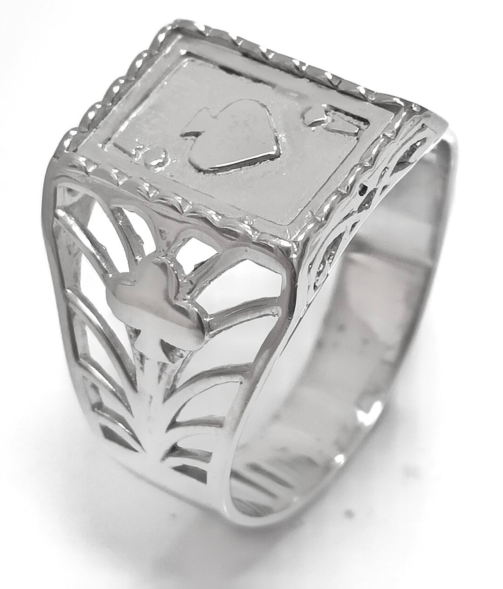 Ювелирное кольцо из серебра от бренда "Эстерелла"