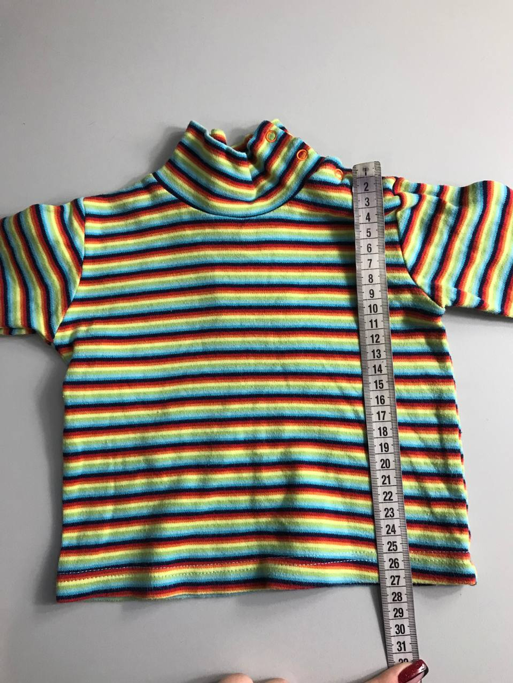 Водолазка в веселую полоску, на 1,5 года