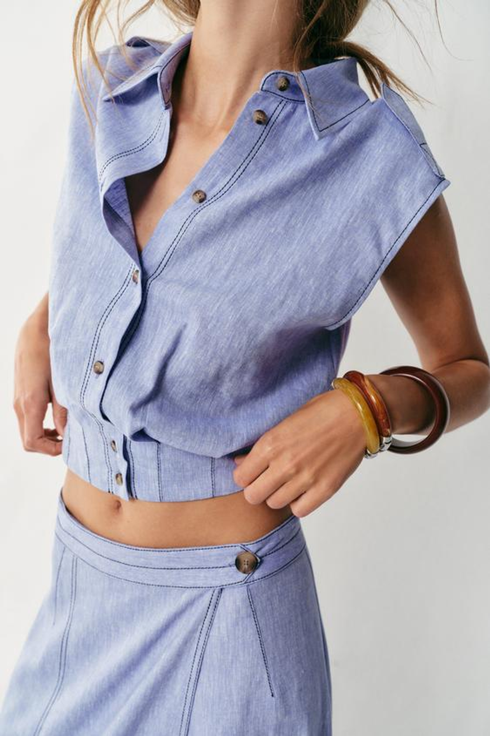 ZARA ТОП ИЗ СМЕСОВОГО ЛЬНА С КОНТРАСТНОЙ СТРОЧКОЙ, ГОЛУБОЙ