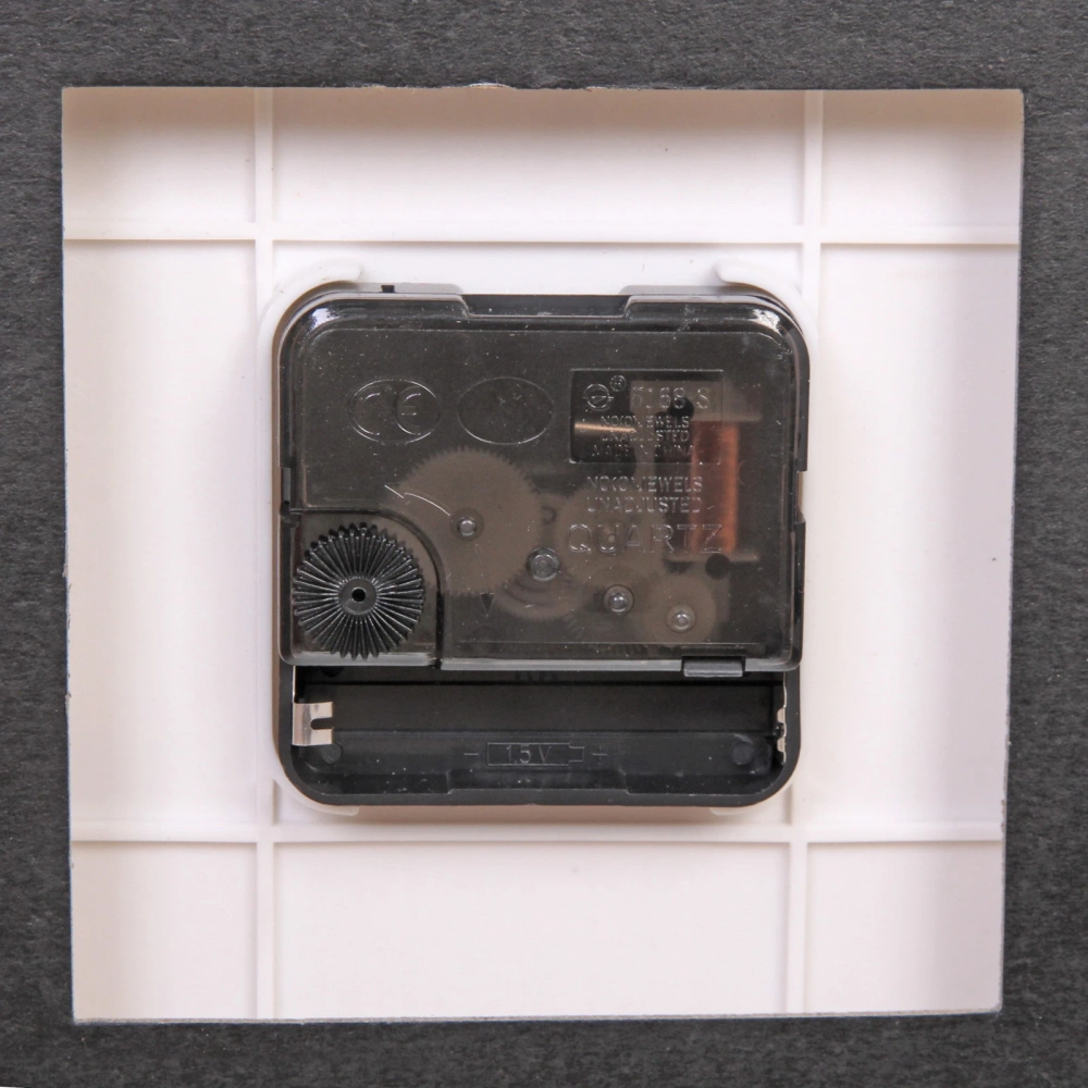 Фоторамка-коллаж 42*43см «Вьюнок», цвет белый, на 4 фото, пластик, с часами