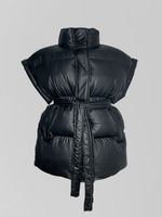 Жилетка Haiziyuan 8017 однотонная на молнии с поясом