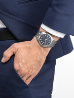 Мужские японские наручные часы Citizen BM7108-81L