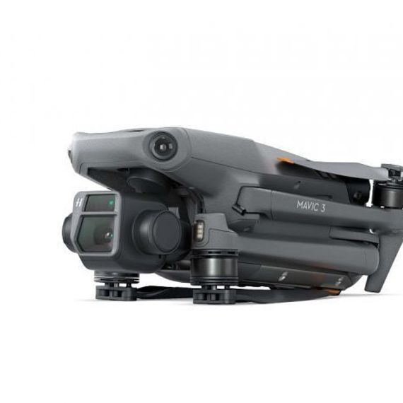 Квадрокоптер DJI Mavic 3 Cine Combo