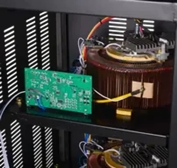 Система ручной лазерной сварки IPG LightWELD XR 1500, кабель 5 м