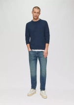 Структурированный вязаный джемпер