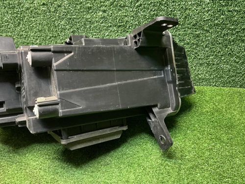 Битая Фара левая Voyah Free (2023-н.в.) LED