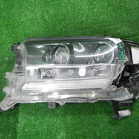 Битая Фара левая Toyota Land Cruiser 200 15-21 LED Black
