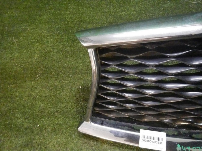 Решетка радиатора Infiniti QX70 (2013-2017)