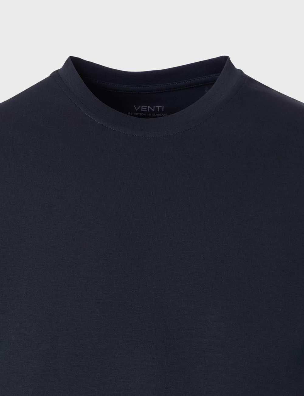 Футболка VENTI