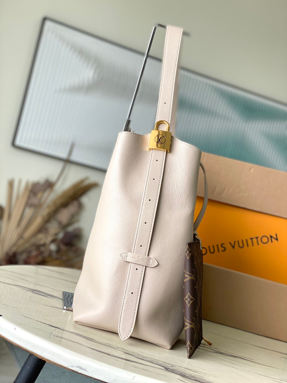 Louis Vuitton Low Key Hobo MM