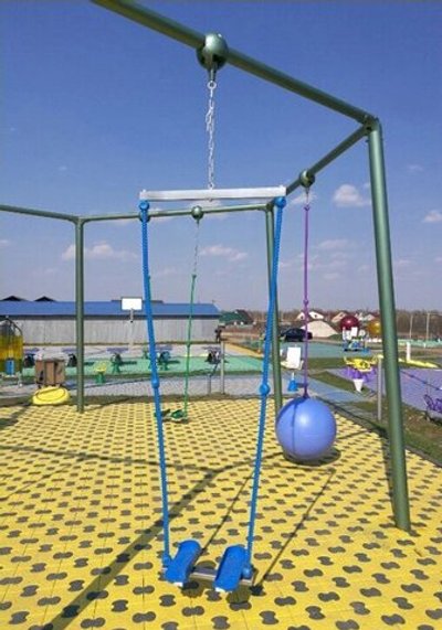 Качели-шар высотой 300 см, диаметр крепления на трубу 76 мм