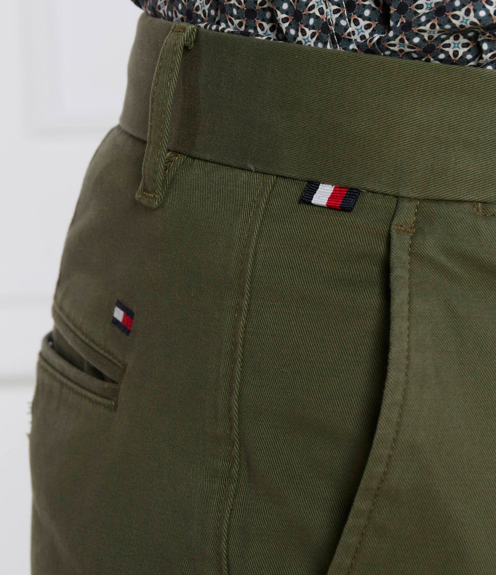 штаны chino Tommy Hilfiger - зеленый(MW0MW26619)