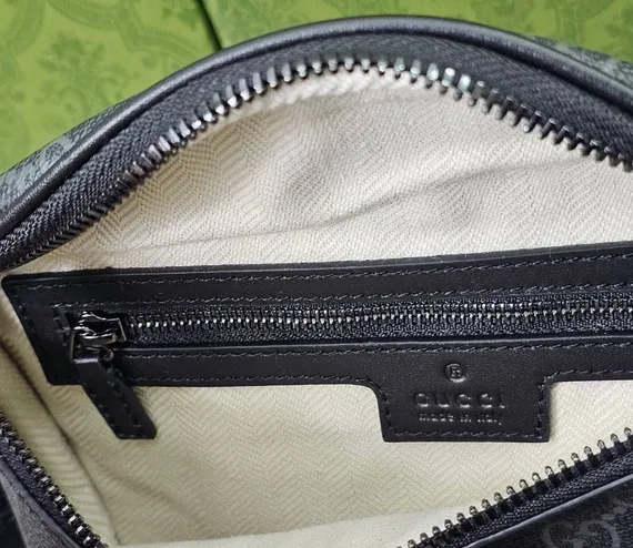 Поясная сумка GUCCI Belt Small GG Emblem, чёрный