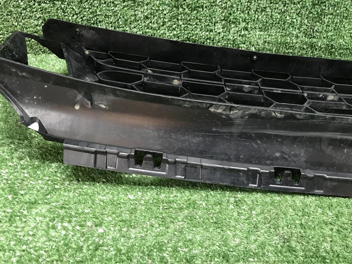 Решетка перед. бампера BMW 6er G32 (20-23) M-paket